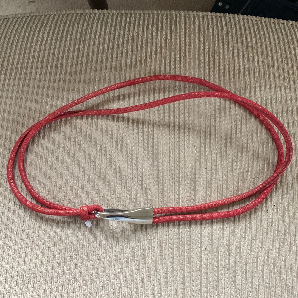 Elegant belt.
